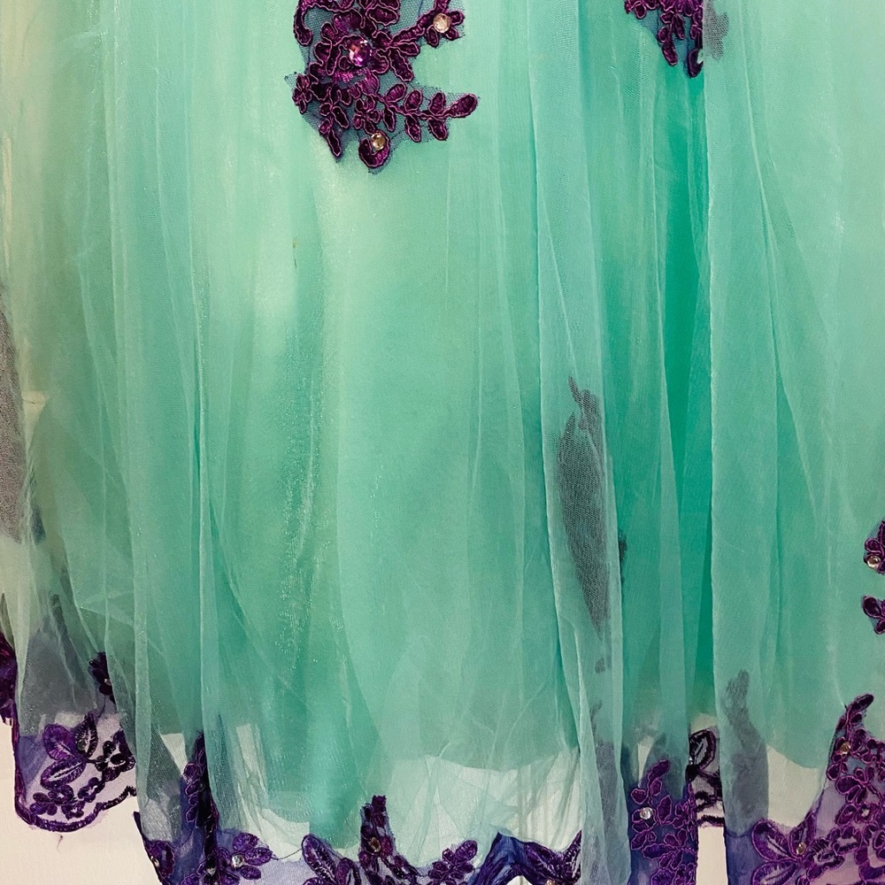 Girls Ball Gown appliqués Beads O neck pageant Dress Green Purple size 8